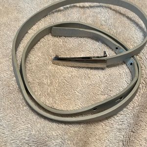 Women’s belt, silver, 1/2 inch wide, 39 inches long